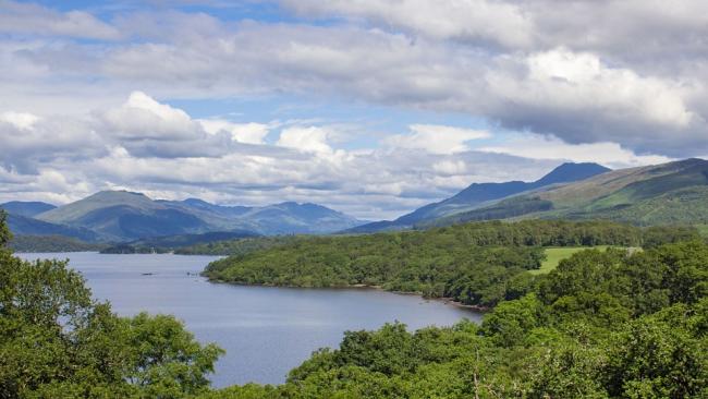 Loch Lomond: National Park asks campers in the area to bury or bag their poo