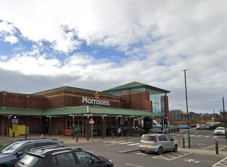 Dumbarton Morrisons: plea for jobs as takeover looms