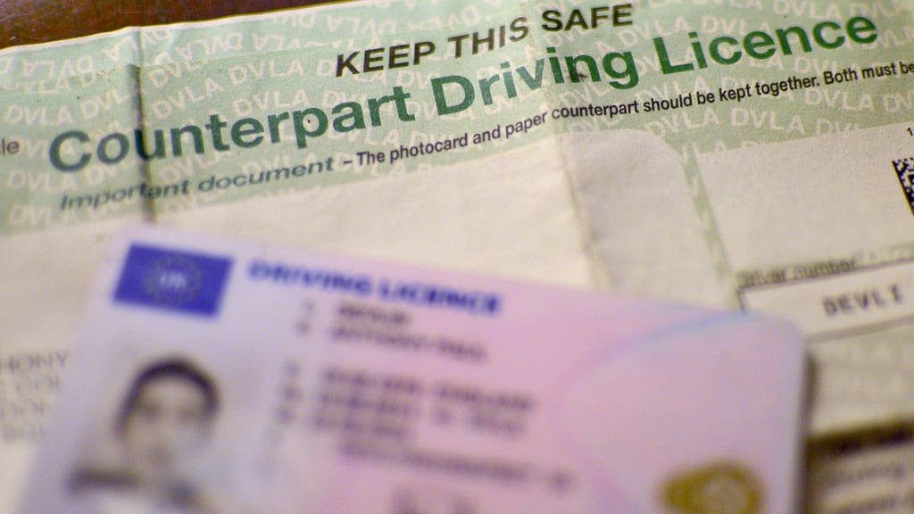 DVLA trial could see end of plastic driving licences amid warning to UK drivers
