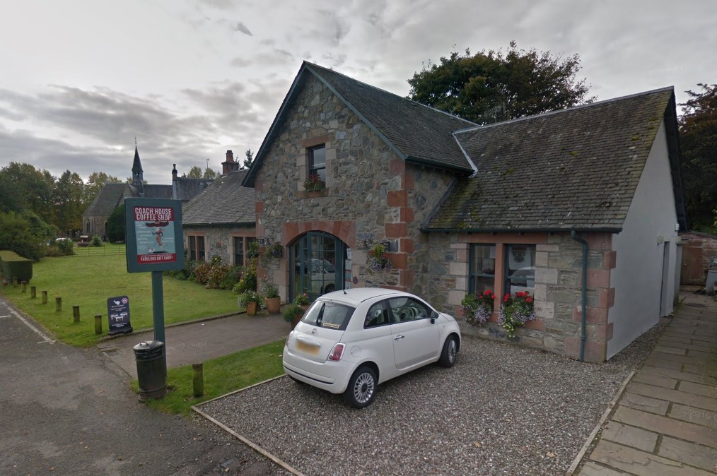 Luss The Coach House coffee shop staff ‘will have to pay £500 just to park at work’