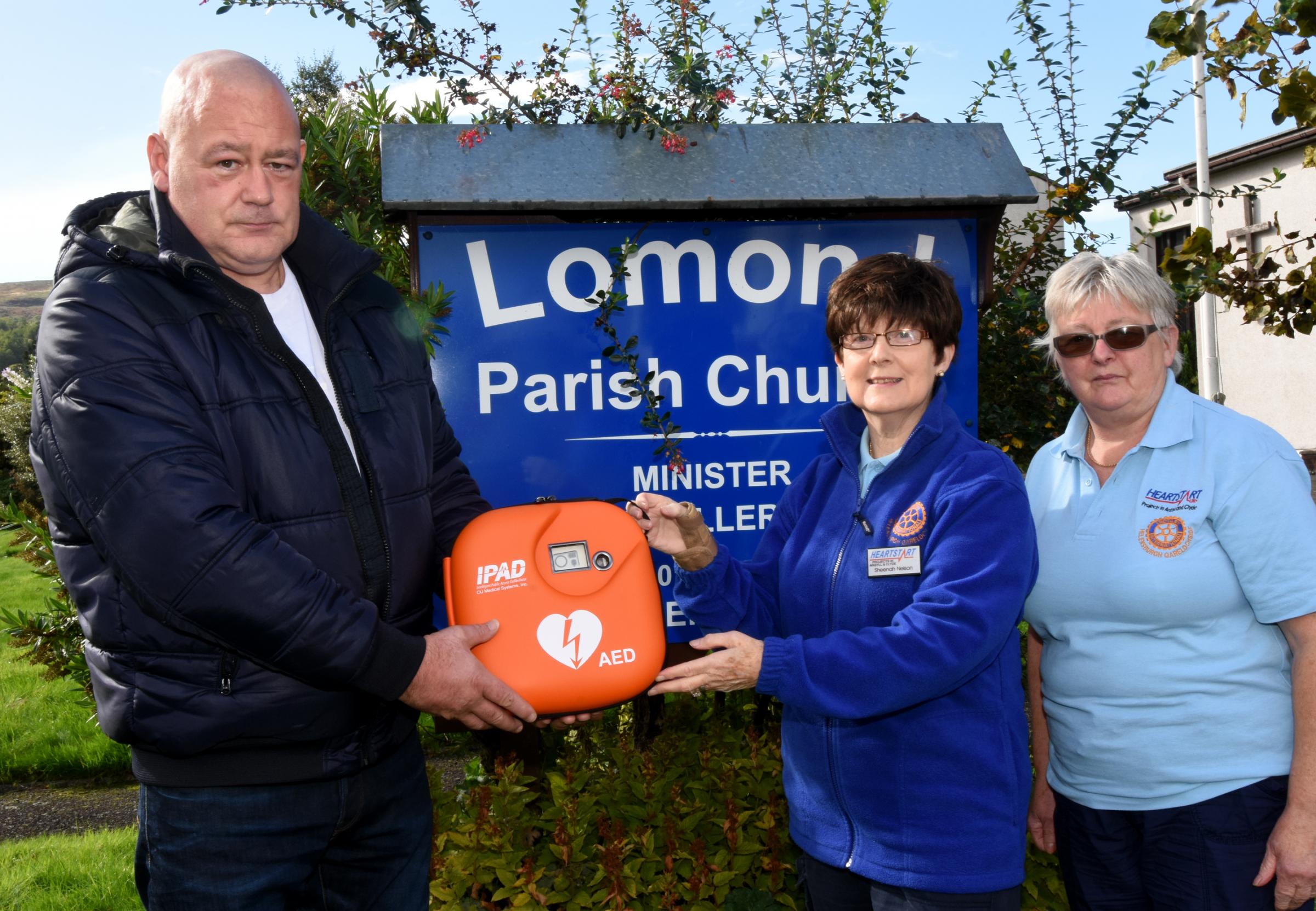 Life-saving defibrillator installed at Balloch church