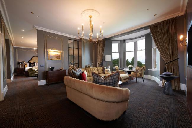 Loch View One Bedroom Suite - Auld House (Pic: Cameron House Hotel)