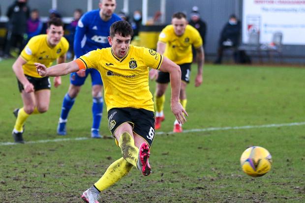 Dumbarton ended league leaders Cove Rangers' run of nine straight wins in League One by holding Paul Hartley's men to a 2-2 draw on Saturday (Photo - Andy Scott)