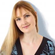 Author Victoria Williamson will give a talk to primary school children in Balloch